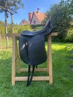 Neuwertiger Sommer "Somero" Dressursattel