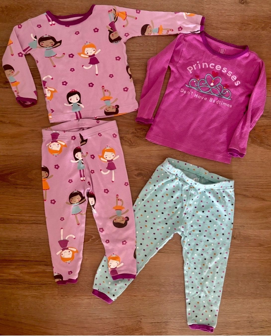 Pigiama & Simili: Pyjama/Schlafanzug 2x, Gr. 18M!!! – Usato da Einsiedeln venduto da sum_xm7z