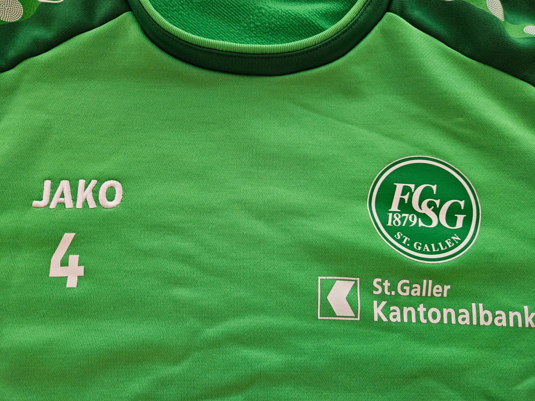 Jako Canottiere & Pantaloni: FC St. Gallen Pullover Jako #4 Gr. L FCSG Trainingsoberteil – Usato da Hägglingen venduto da United-Village-Trade 1