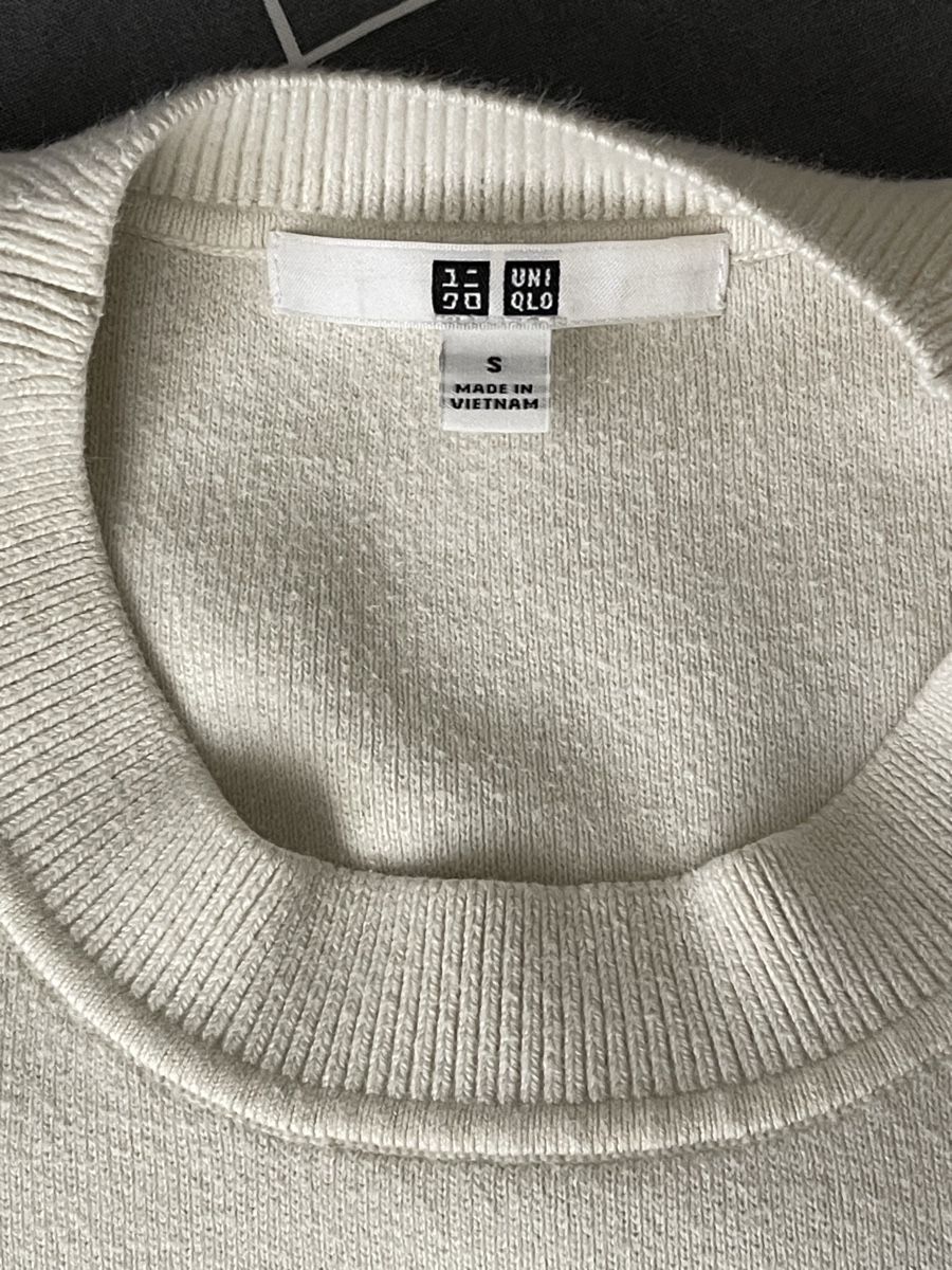 Uniqlo Pullover & Sweatshirts: Pull en tricot rayé Uniqlo. Taille S. – Gebraucht aus Leytron von Tissana_bo 2