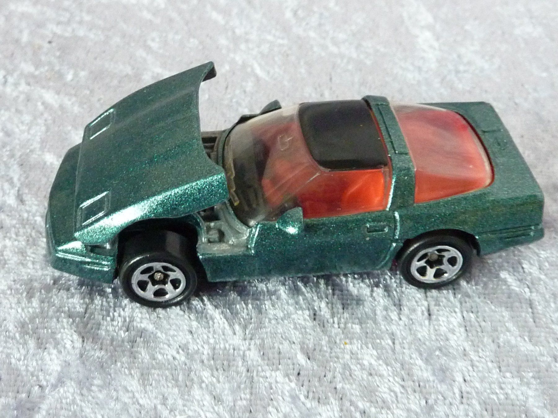 Hot Wheels Modellini d'auto: Chevy Corvette C4 green  1:64 – Usato da Dürrenäsch venduto da Cobra1ch 1