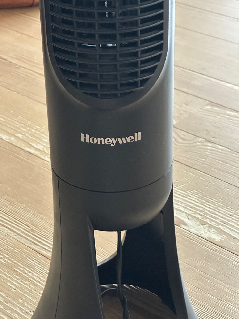 Honeywell Ventilatori: Honeywell standing Fan – Usato da Oberägeri venduto da aka_skz8 2