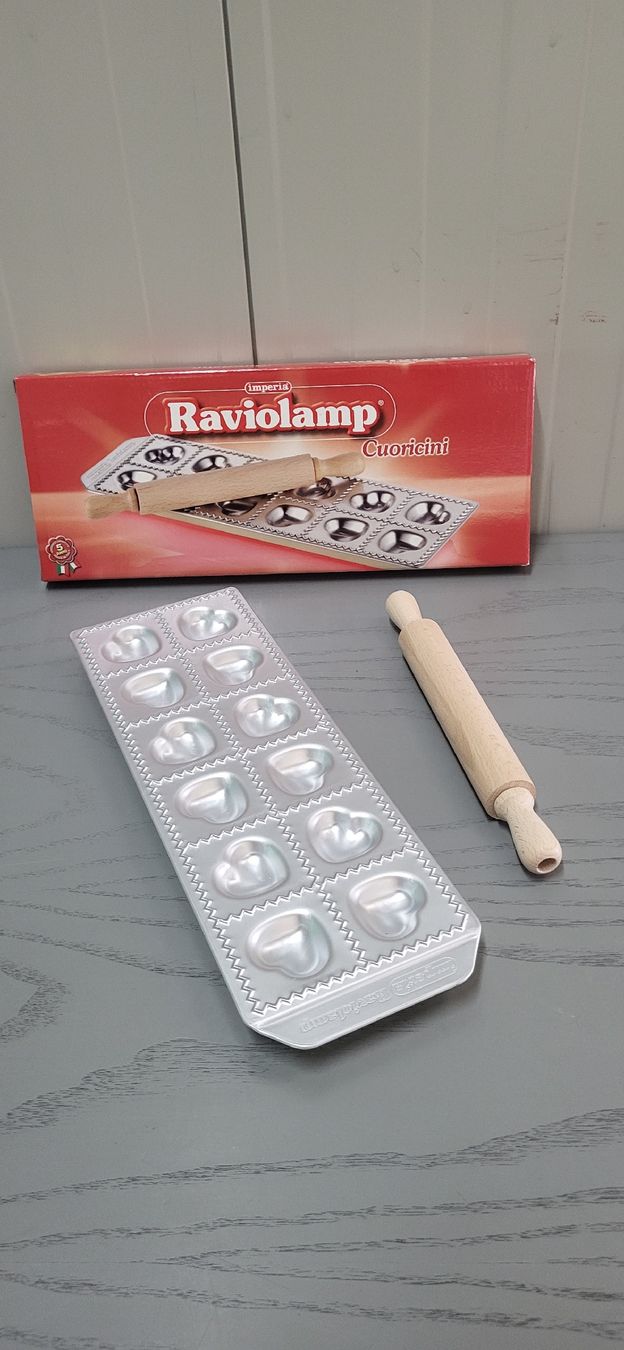 Elettrodomestici da cucina: Imperia Raviolamp Cuoricini, Herz Ravioli, Neu – Nuovo e nell'imballaggio originale da Figino venduto da mayam63