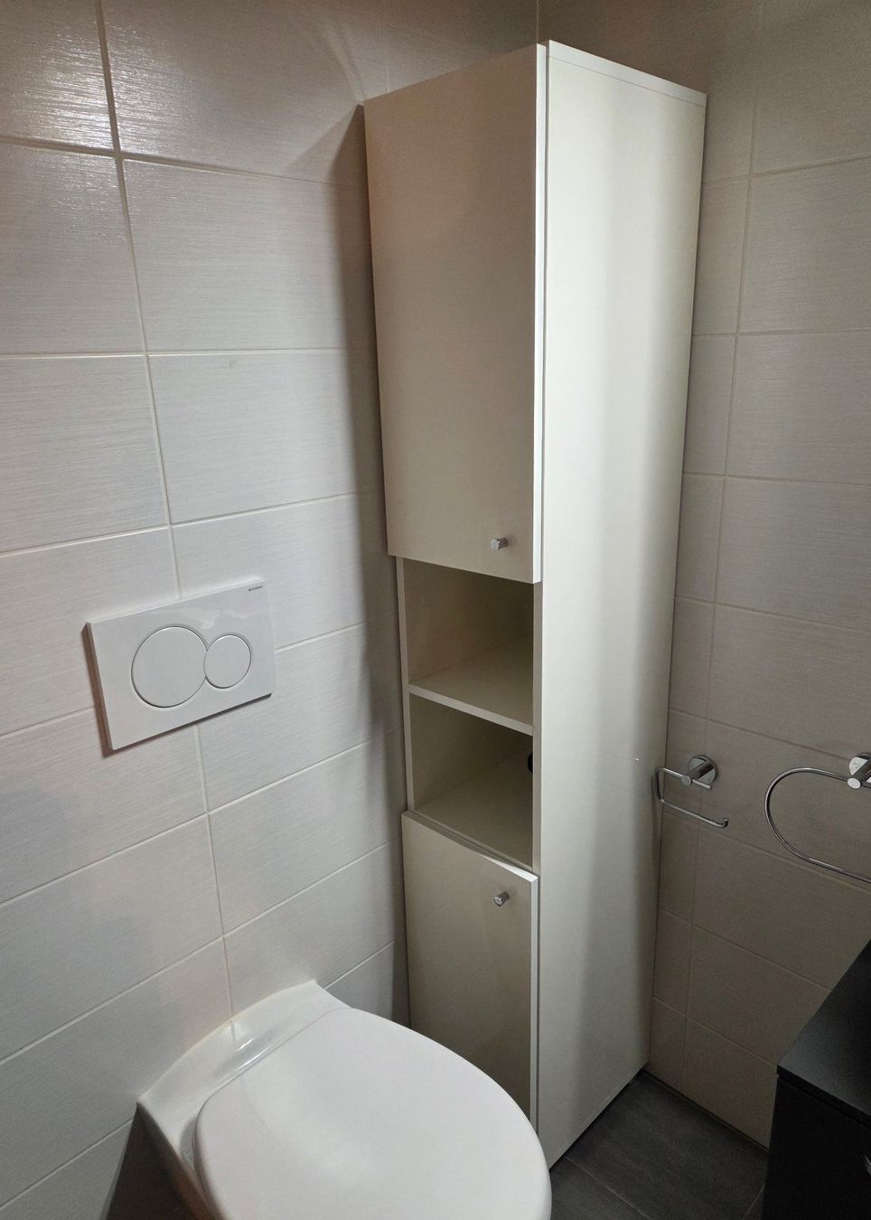 Armadietti a specchio: Armoire de salle de bain – Usato da Cologny venduto da aud_8pgj