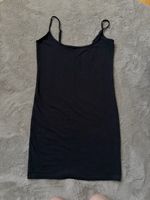 Schwarzes Unterkleid Trägertop Grösse M Neuwertig