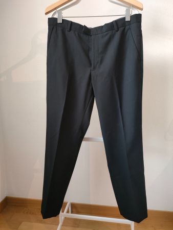 Schwarze Hose Slim Fit