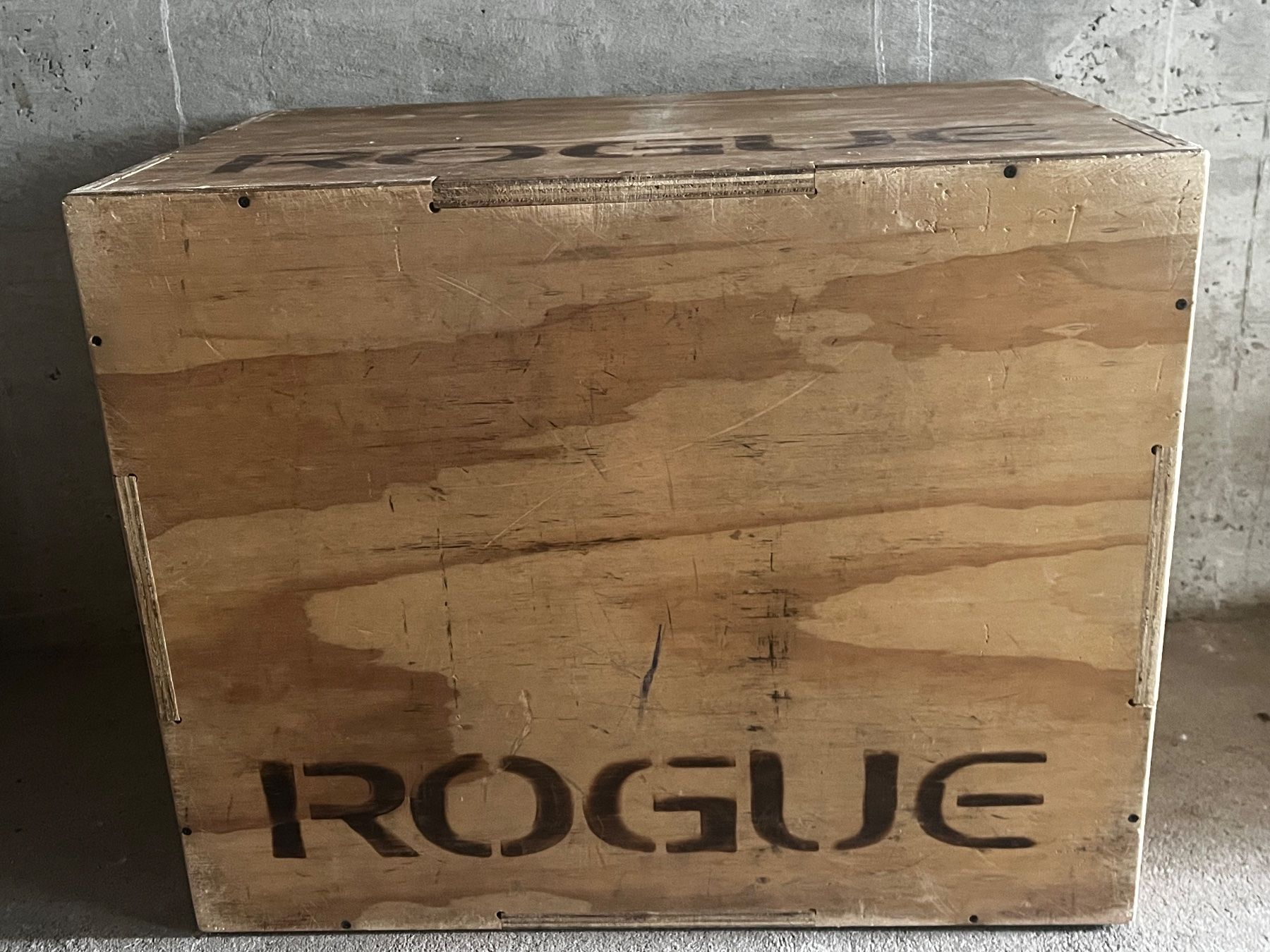 Altro in Decorazioni & Accessori: Rogue Flat Pack Games Box, gebraucht – Usato da Bern venduto da Namira81