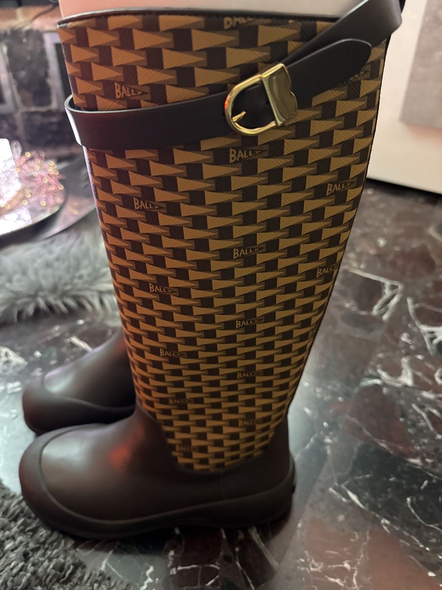 Bally Scarpe da donna: Bally Stiefel Neu (38) – Nuovo e nell'imballaggio originale da Vezia venduto da sidu03 3