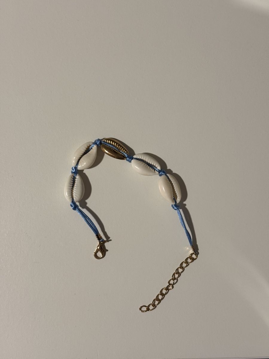 Armbänder & -reifen: Sommerliches Muschelarmband – Neu (gemäss Beschreibung) aus Mühlethal von Selisiari