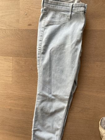 H&M Skinny Jeans Hellblau Gr.  Gr.158