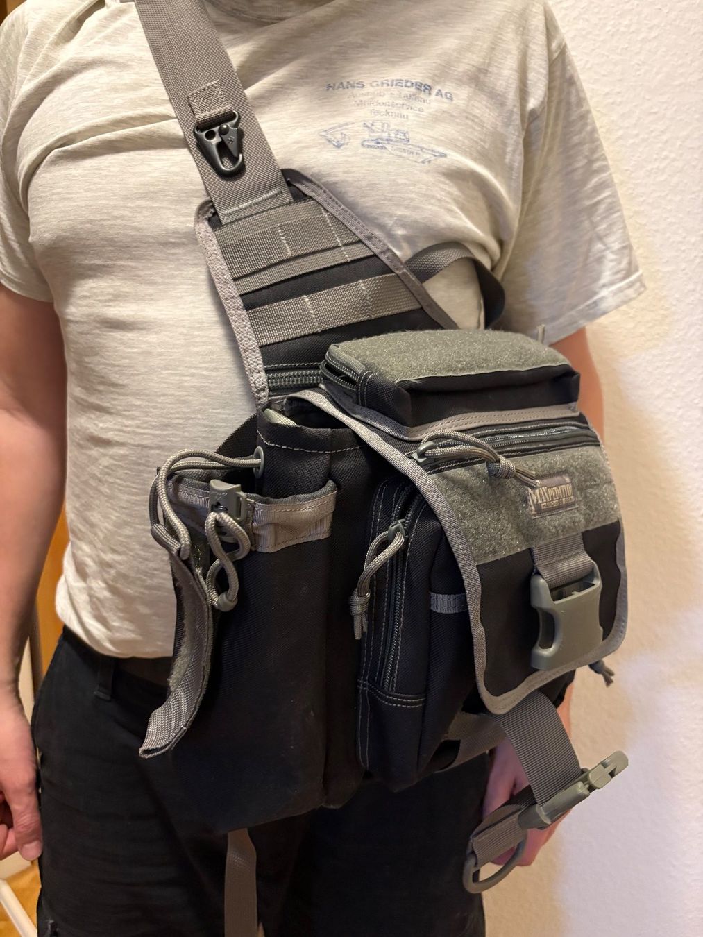 Maxpedition Borse: Bauchtasche Maxpedition mit Sicherheitsgurt – Usato da Riehen venduto da Lordx