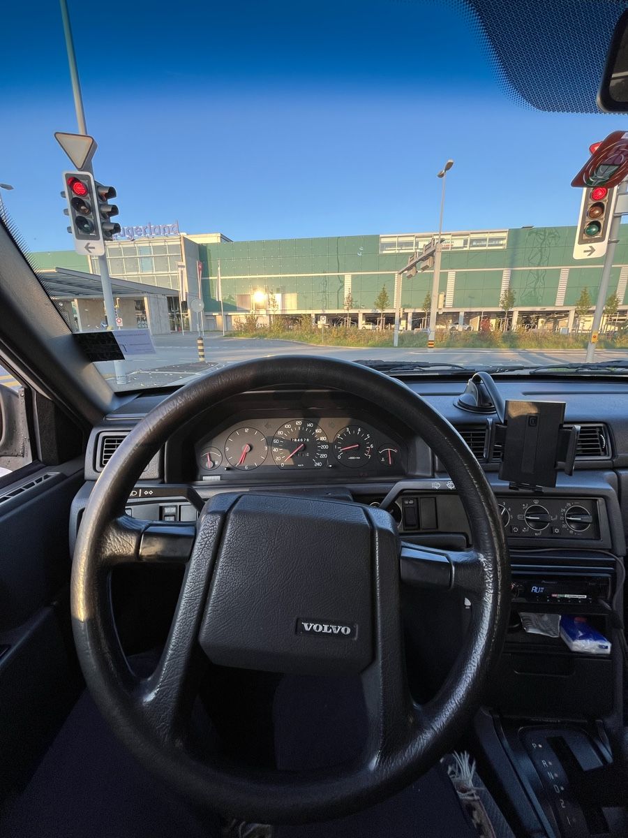 Volvo Automobili: Volvo 940 GLE Limousine  - Youngtimer – Usato da Steinhausen venduto da YANCHOVIE 9