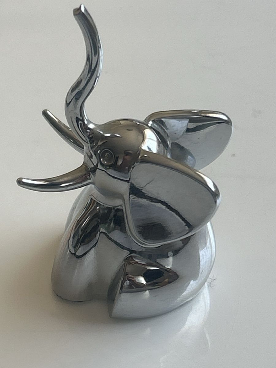 Tutte le decorazioni: Deko Elefant glänzend Keramik (S6) – Usato da Neuenhof venduto da bro_9zsg 3