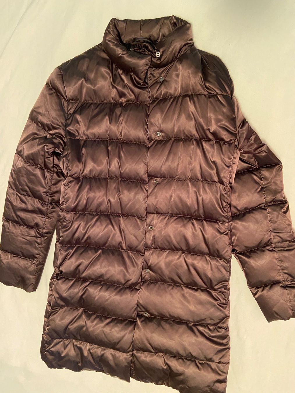 Prada Mäntel: Prada Daunenmantel – Neu (gemäss Beschreibung) aus Unterengstringen von bar_rh5f