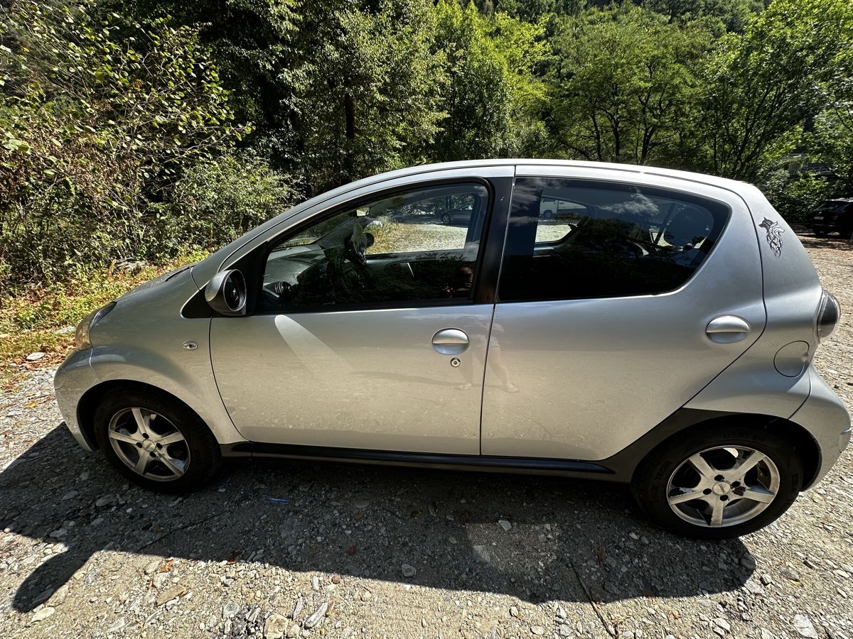 Toyota Autos: Toyota Aygo 1.0 benzina – D'occasion à Maggia par sua_jn8f 5