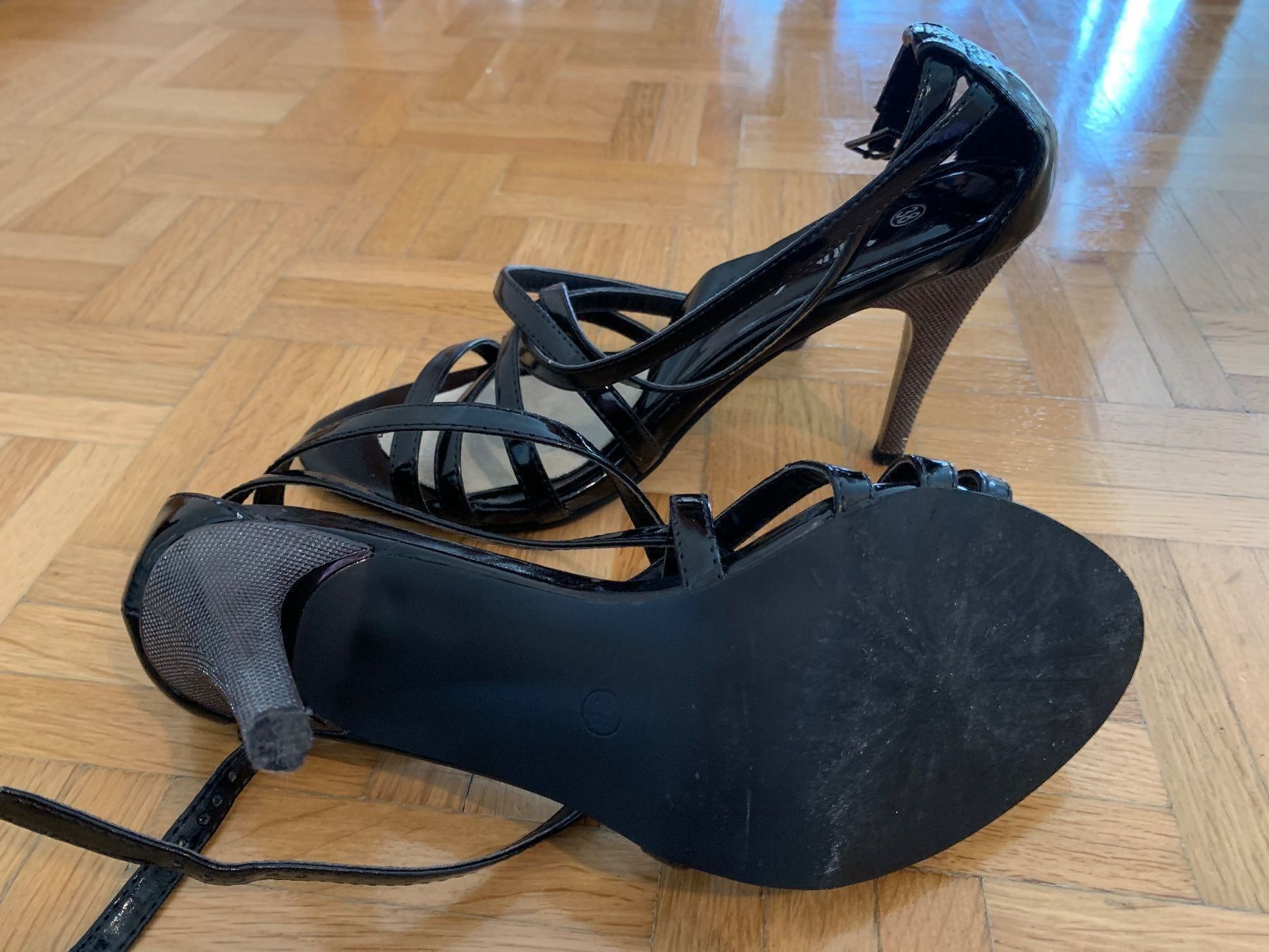 Damenschuhe: Schuhe – Gebraucht aus Buchs SG von BubiLuna 2