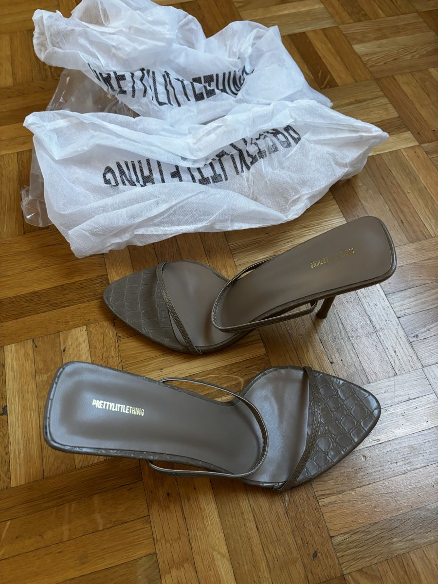 Schuhe für Mädchen: Talons plt – Neu und originalverpackt aus Vouvry von sha_rk5q 1