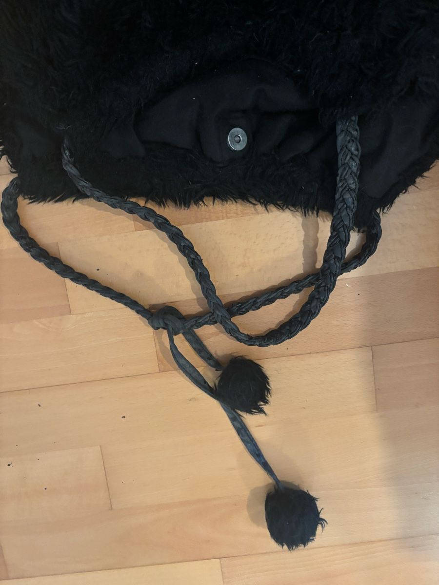 Borse da donna: Handtasche mit schwarzem Fake Fell – Usato da Bern venduto da ser_6vm5 2