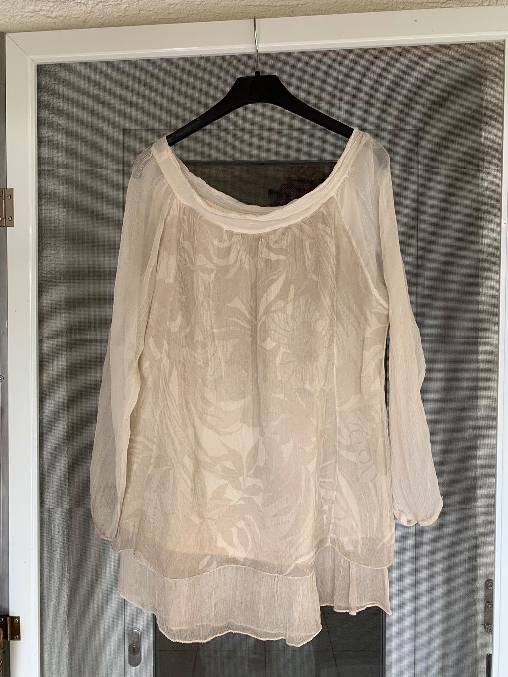 Tuniken: schöne Bluse / Tunika mit Baumwollfutter (circa Gr. 38-40) – Gebraucht aus Meilen von Flockenwirbel 4