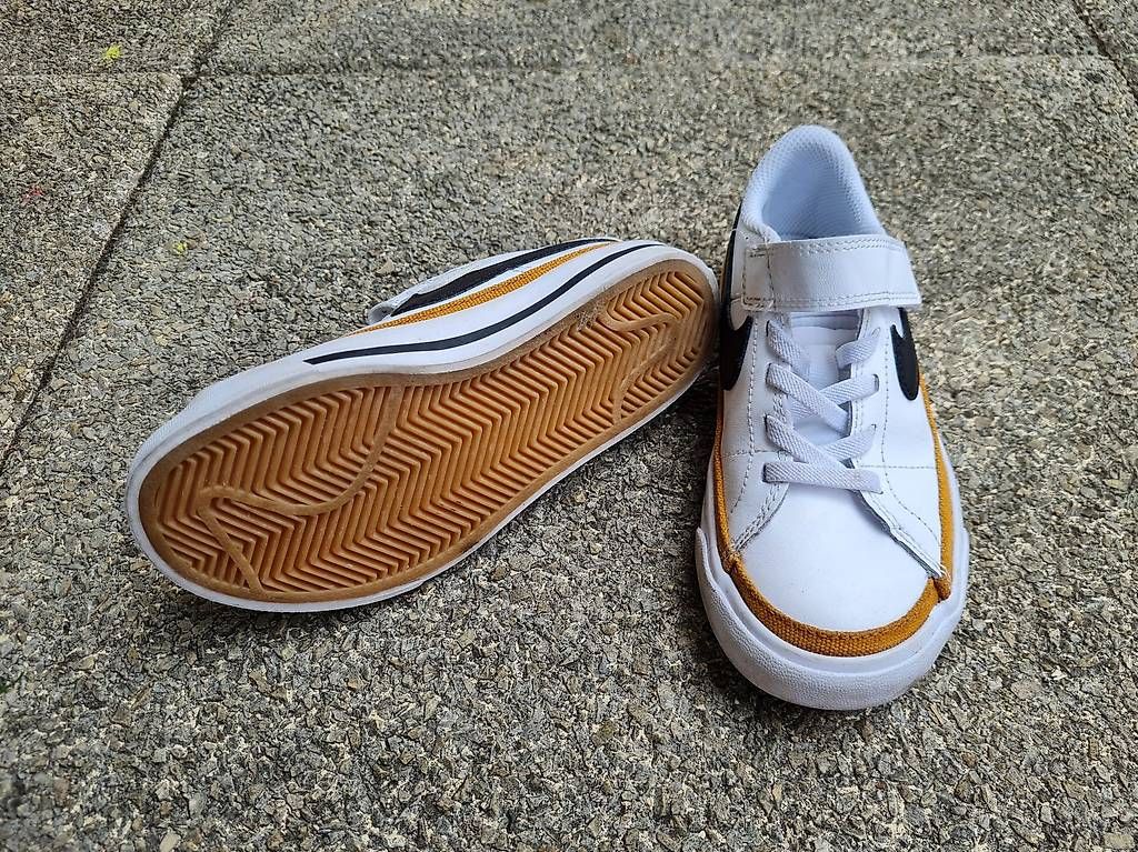 Schuhe für Jungen: Nike Sneaker Gr. 28 – Gebraucht aus La Heutte von tau_5vvl 2