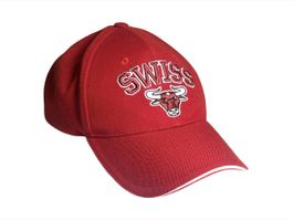 Kappe rot "SWISS FOOTBALL" mit gesticktem Stiermotiv