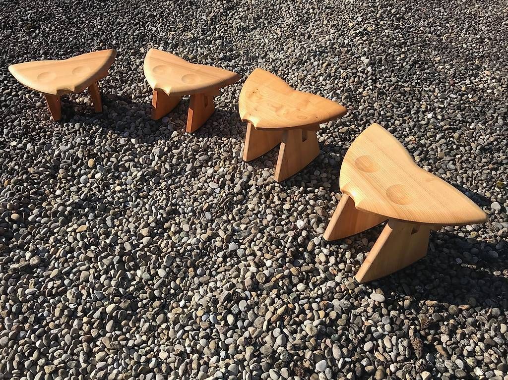 Sgabelli: SACR-OM Meditation Hocker – Nuovo e nell'imballaggio originale da Flims Waldhaus venduto da Aufbauhaus