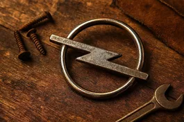 Original Vintage Opel Emblem