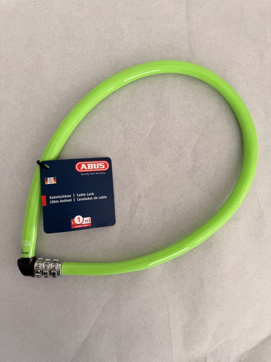 Abus Lucchetti: Neues Abus Kabelschloss SC Lock 65cm grün mit Code – Nuovo e nell'imballaggio originale da Schaffhausen venduto da Resell_SH