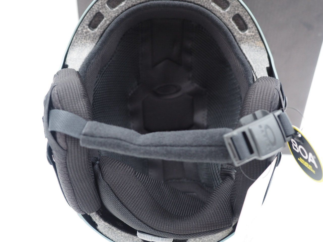 Oakley Helme: OAKLEY Mod1 Pro Skihelm Gr. M (26073140) – Neu und originalverpackt aus Zürich von fundsachenverkauf 4