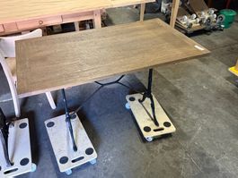 Eichen Tisch mit Gusseisen Fuss, Top Zustand,  120 x 70 cm