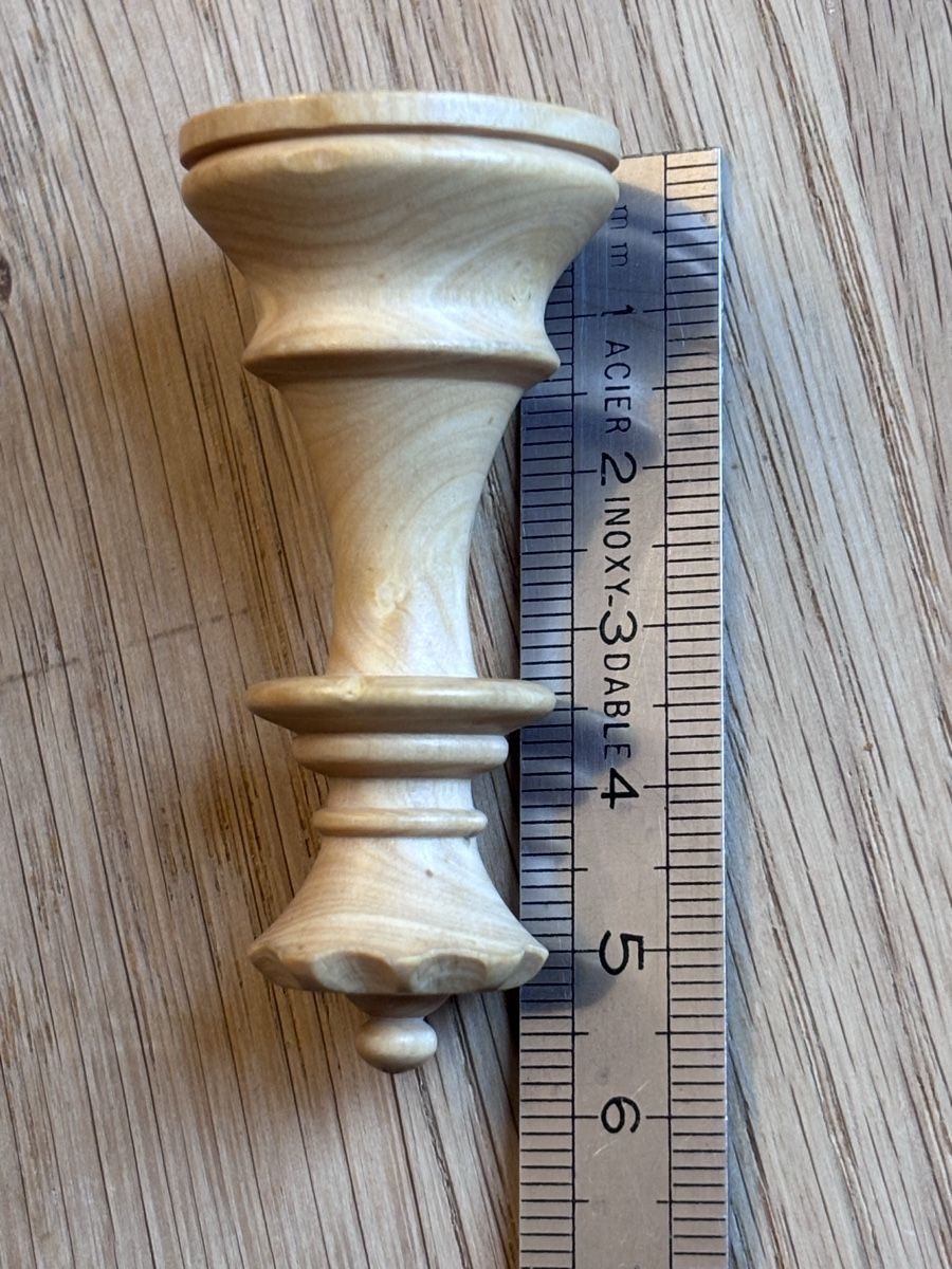 Giochi: Schachfiguren Holz – Usato da Würenlos venduto da Ashley24 6