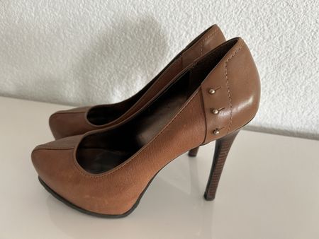 Guess leder Pumps, braun, Gr. 39-39,5 Top Zustand!