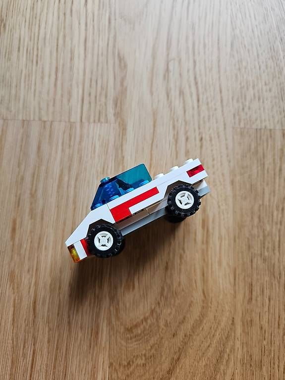 Kit di costruzioni: 2880 LEGO Open-Top Jeep – Usato da Ettingen venduto da jac_6ttp