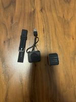 Smartwatch mit Ladekabel und Band neu