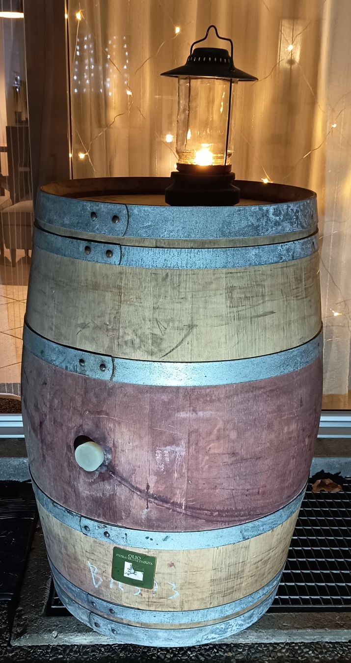 Autres: Weinfass Barrique Eiche, Top Zustand! – D'occasion à Steffisburg par Stiffler7 1