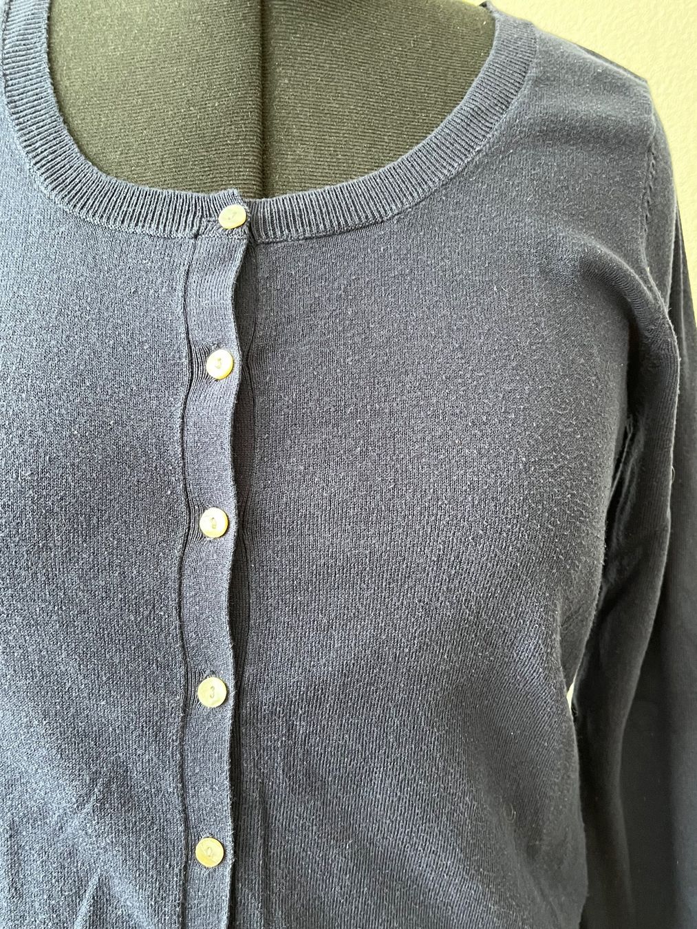 Maglioni & Felpe: Blaue Umstandsstrickjacke Gr. 42/44 – Usato da Buchs SG venduto da Vrenilein 1