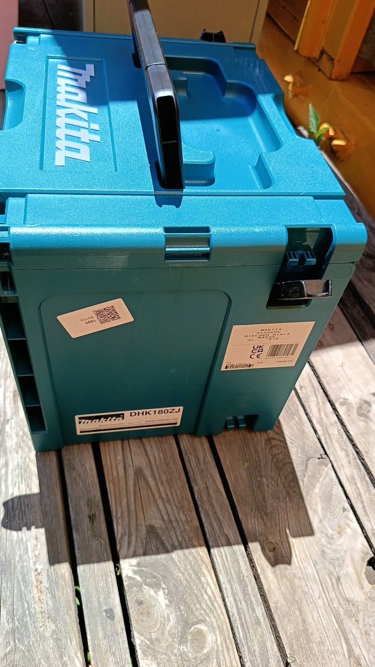 Caisses de transport: Makita Werkzeugkoffer – D'occasion à Wittenbach par Aberanders 1