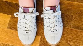 Hogan Sneakears Gr. 37.5 in beige