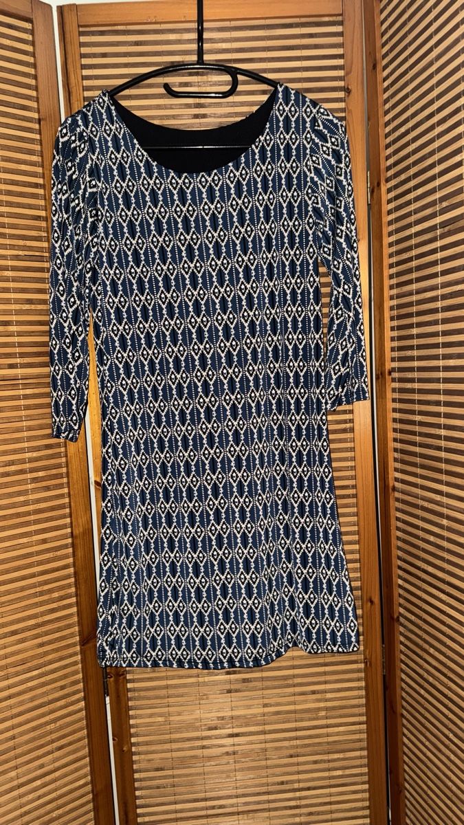 Robes: Hübsches Kleid, 38 – D'occasion à Gümligen par morticiaaddams