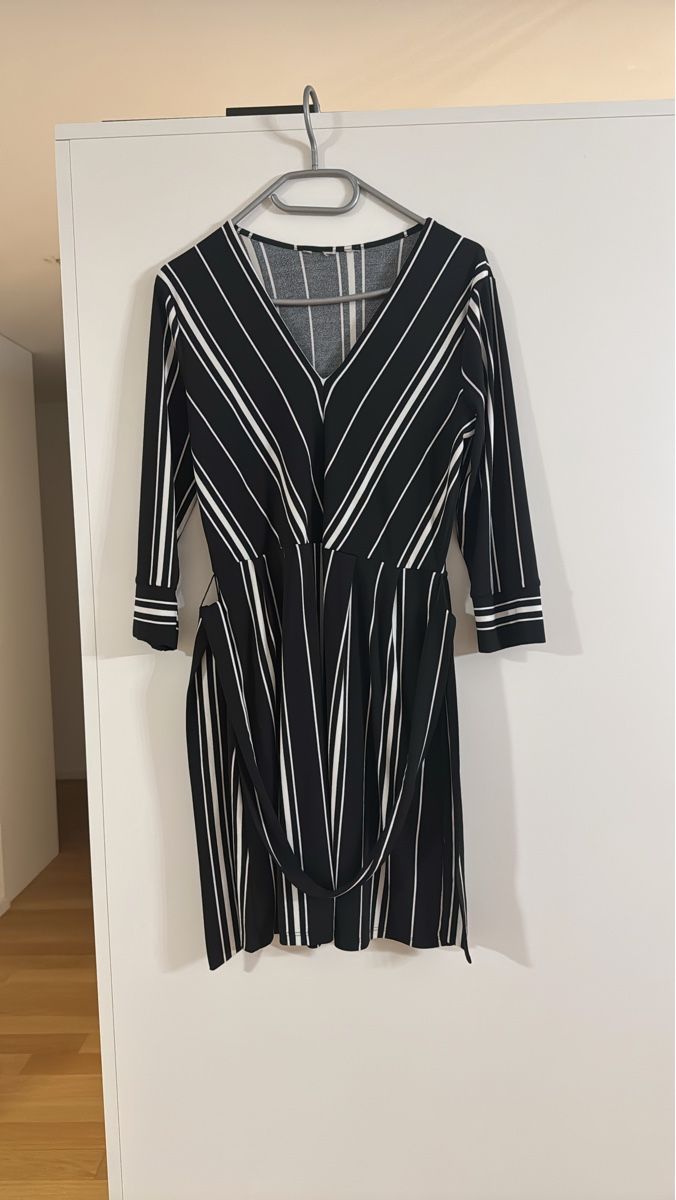 H&M Vestiti: Damenkleid M – Nuovo (secondo la descrizione) da Sursee venduto da Alyel