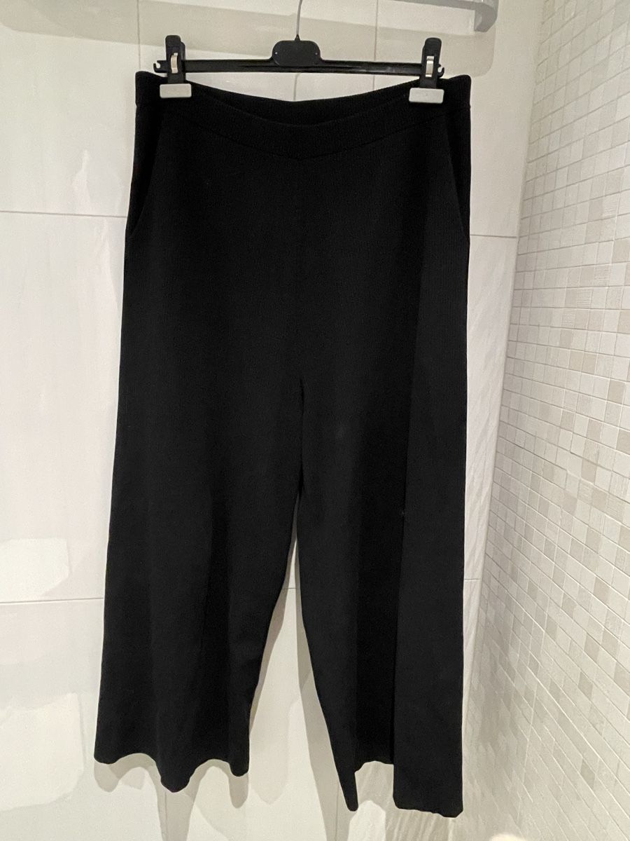 Arket Hosen: ARKET weite Strickhose, Grösse L – Gebraucht aus Mauren von toppiloppi