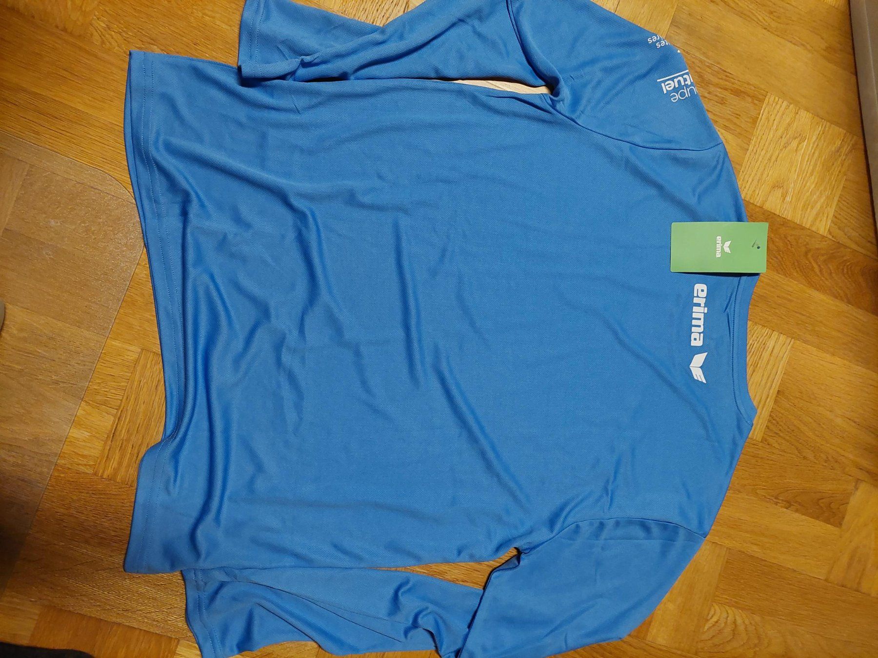 T-Shirts: T-shirt technique course à pieds – Neu und originalverpackt aus Genolier von Ciuciu 2