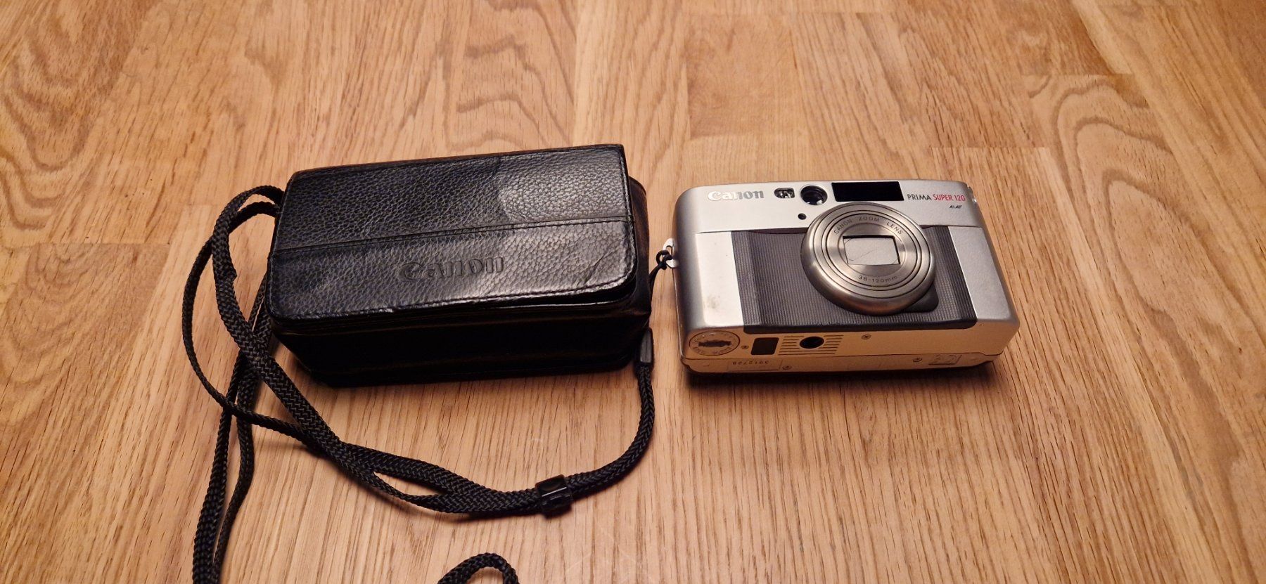 Canon Fotocamera: Canon Prima super 120 Analogkamera – Usato da Zürich venduto da Lina049 1