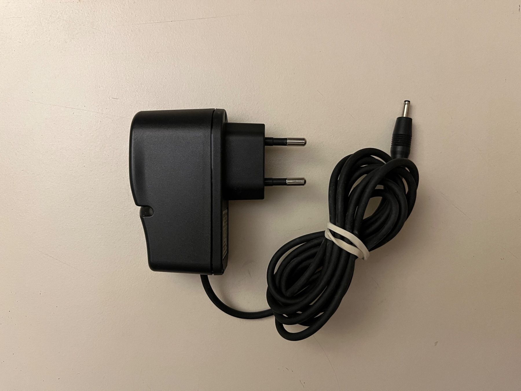 Nokia Caricabatterie: Original Nokia Ladegerät ACH-6E – Usato da Zürich venduto da Fausto04