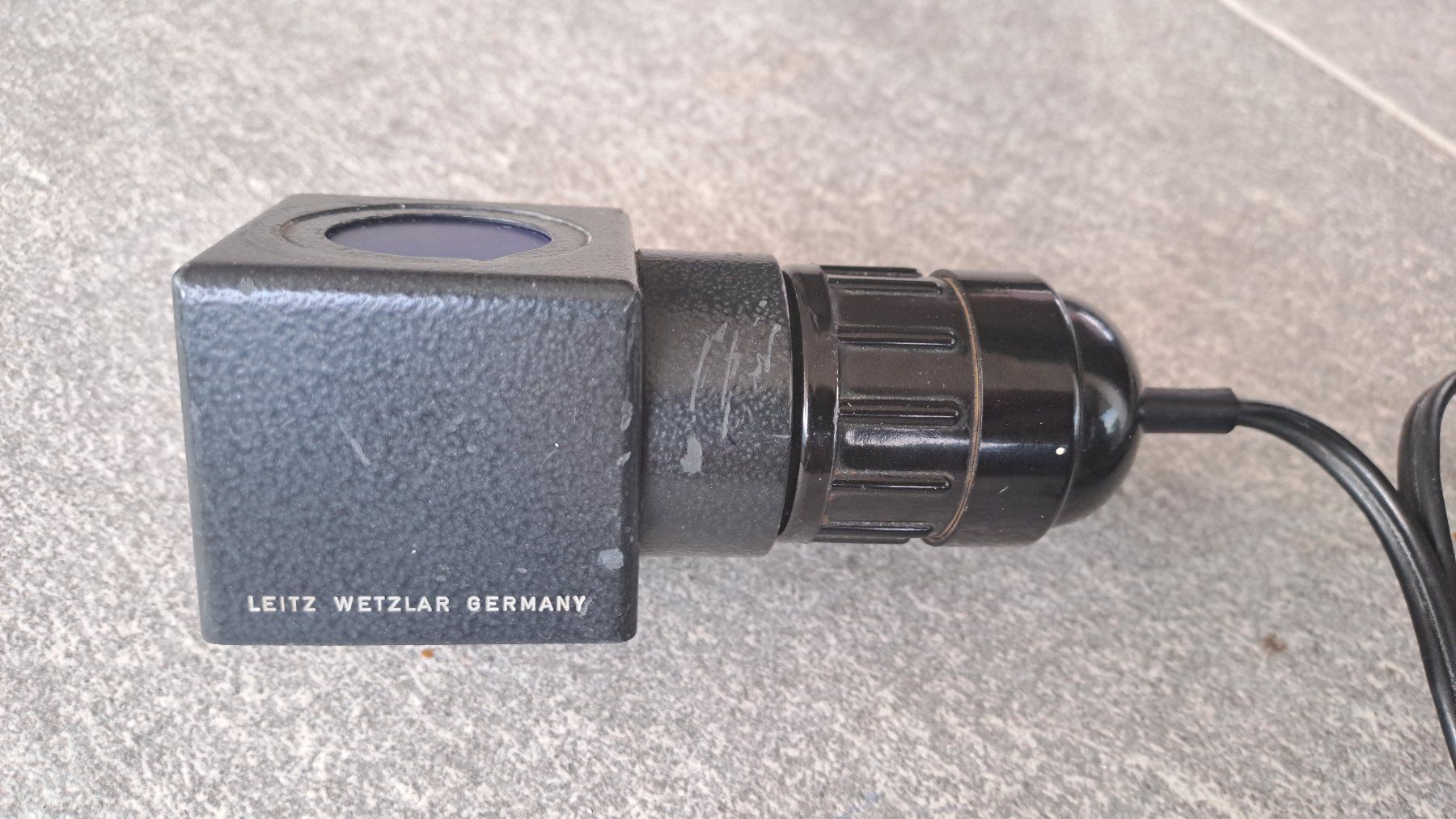 Leitz Microscopi: Leitz Mikroskop Lampe – Usato da Caslano venduto da Welaberg 1