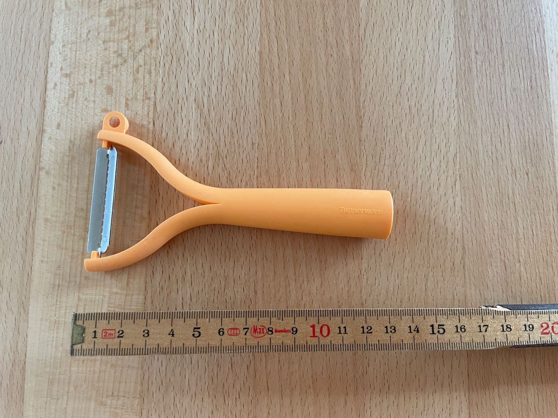 Tupperware Küchengeräte: Tupperware: Julienne-Schäler, orange – Gebraucht aus Cham von 2eye