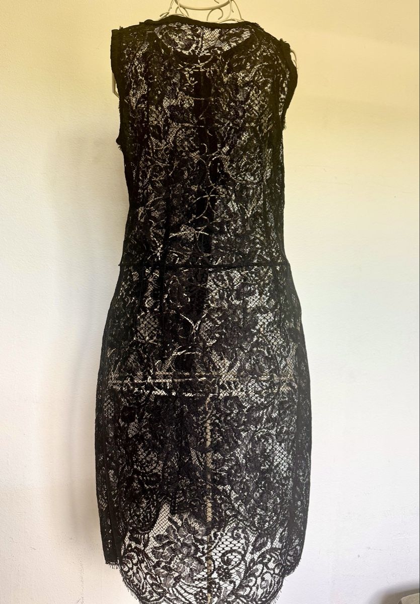 Dolce & Gabbana Vestiti: Kleid schwarz Spitze Grösse S neuwertig – Usato da Kilchberg ZH venduto da Suisse500 3