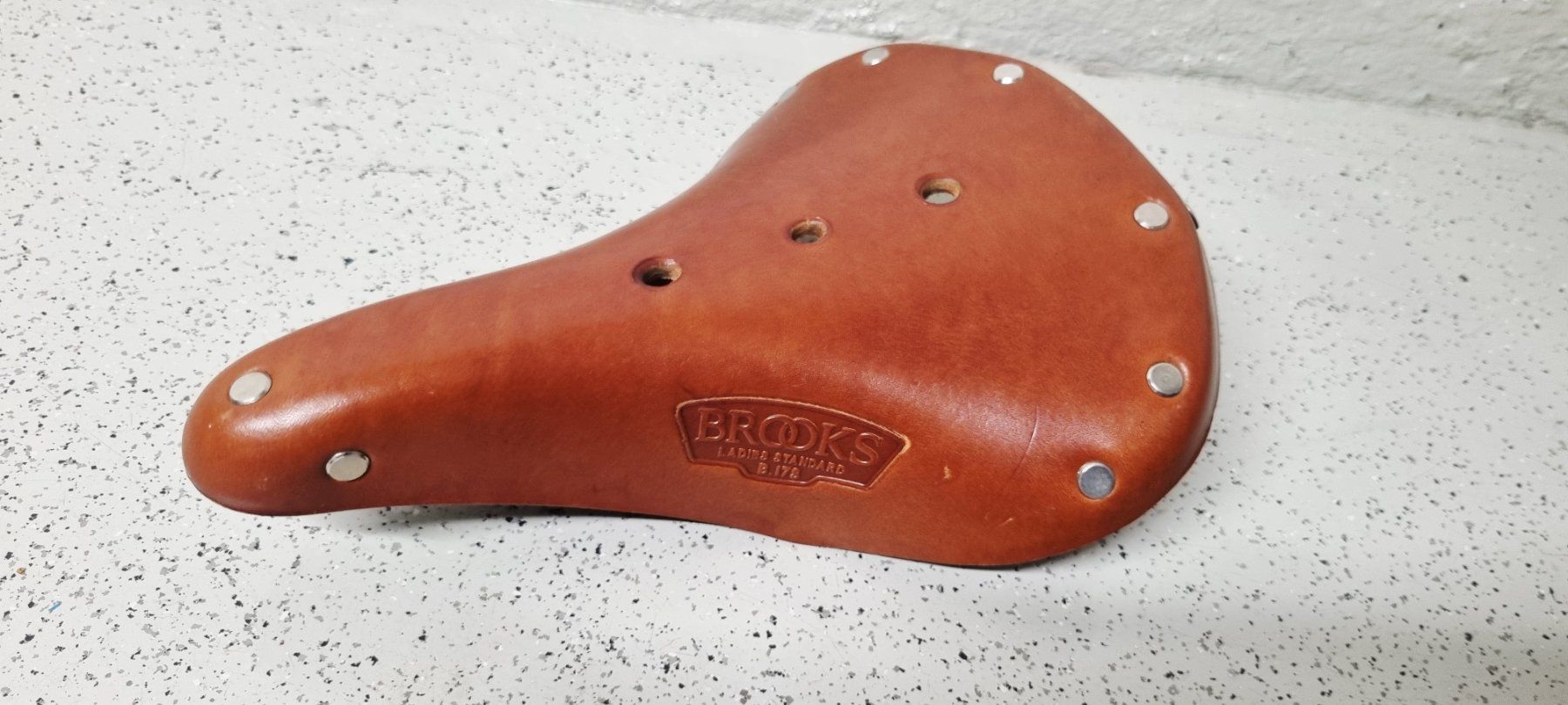 Brooks Ersatzteile: Fast neu Brooks Sattel – Gebraucht aus Zürich von emi_rp8k