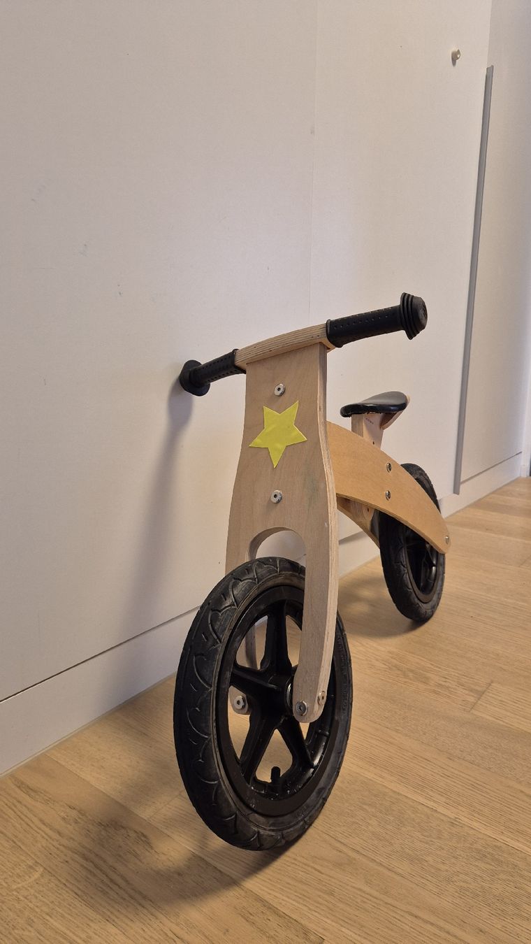 Véhicules pour enfants: Kinder Laufrad – D'occasion à Winterthur par DMandl 3