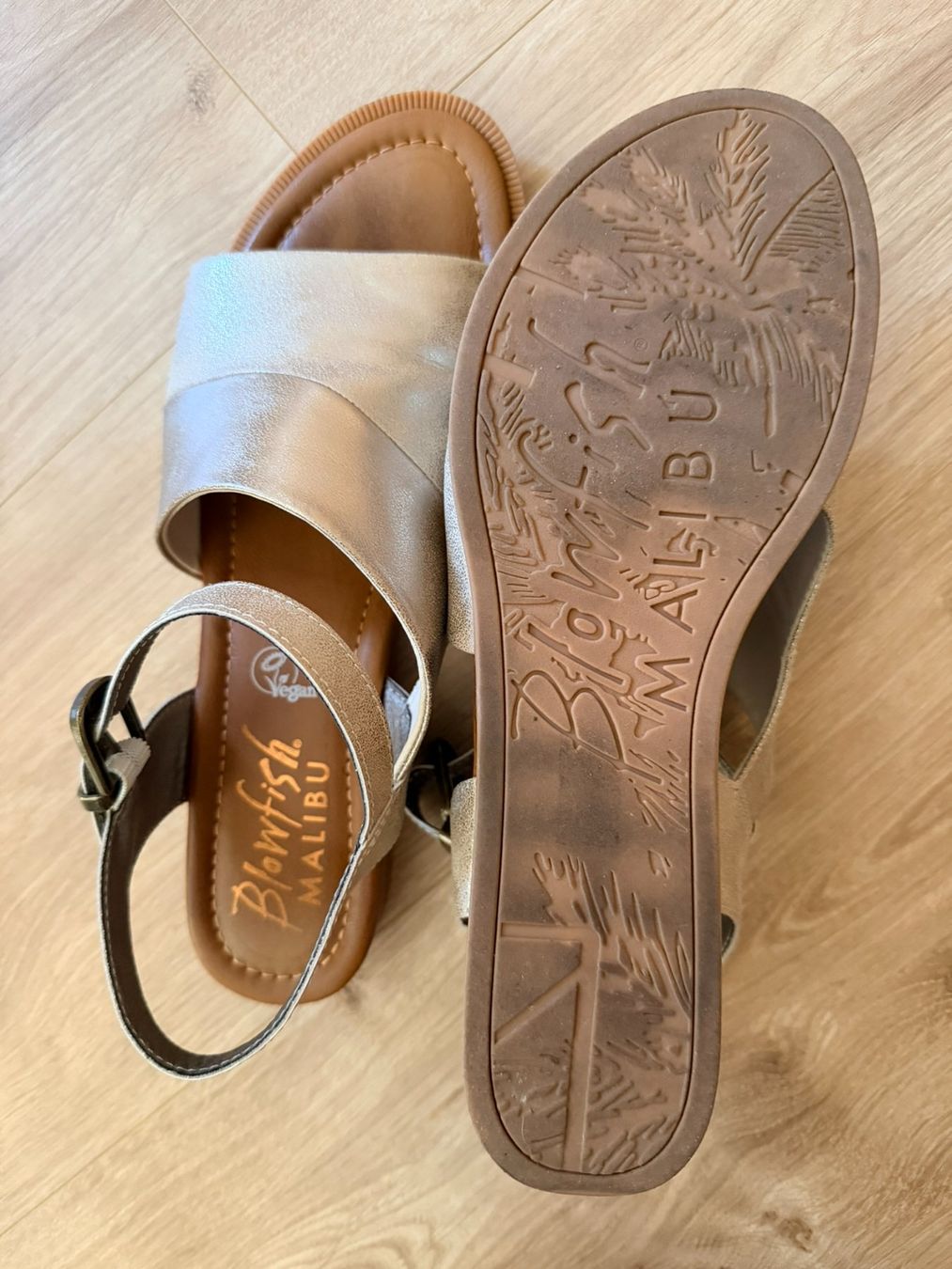 Chaussures femmes: Sandale von "Blomfish Malibu" Gr.42 – D'occasion à LUZERN par Eggfinity 3